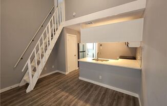2815 Rio Grande #215