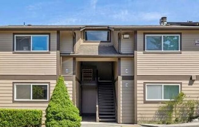 1 Bedroom 1 Bath Upper Unit w/ Deck and Community Pool/Small Pet OK $1600 month.