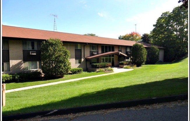Valley View Apartments-Falls
