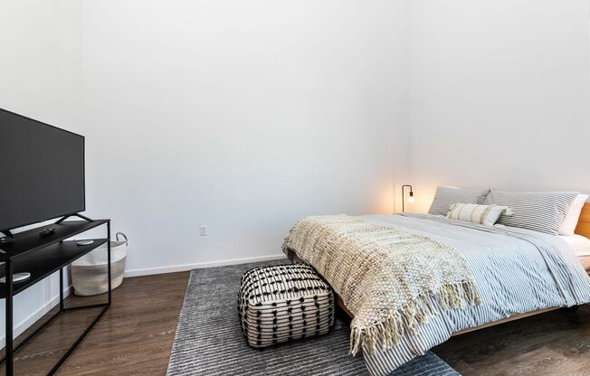 2 beds, 2 baths, 1,084 sqft, $5,150, Unit 610