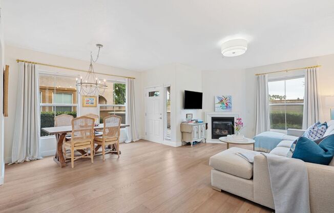 2 beds, 2 baths, $2,400