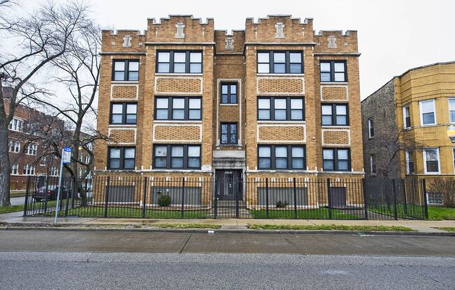 6401 S California