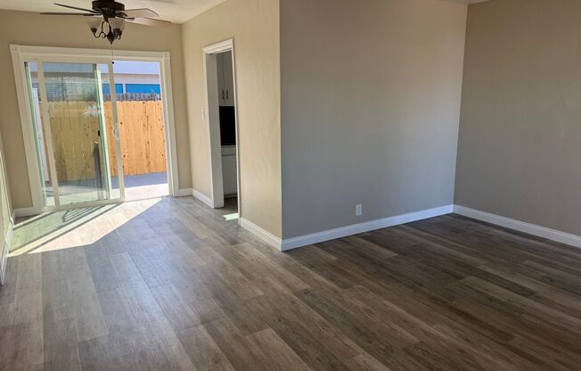 Charming 2 Bedroom Home in Coastal Oceanside Call 6 1 9 8 8 8 5 5 5 4