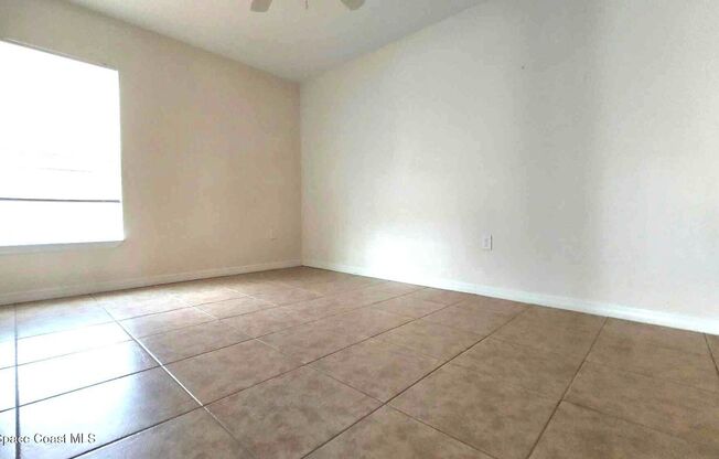 BEAUTIFUL HOME FOR RENT!