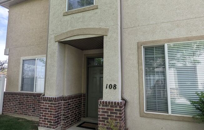 3 Bed 2.5 Bath Townhome for Rent in North Salt Lake