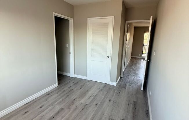 4133-39 Somerset Dr.