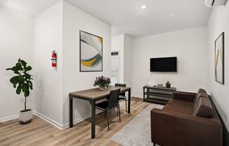 2 beds, 2 baths, 875 sqft, $1,350, Unit Unit 204