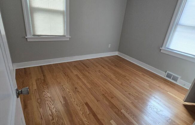 3 beds, 1 bath, $1,950