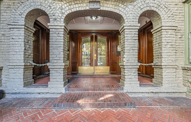 1111 Pine Street Apartments