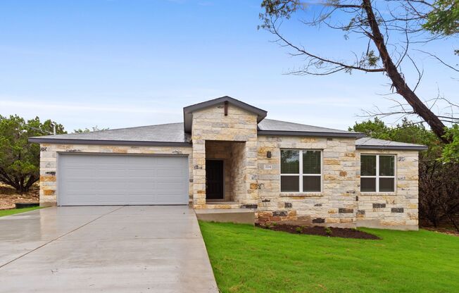 Upgraded Single Story Home by the lake in Lago Vista - 4 bedroom - fenced yard!