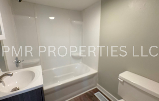 1 Bedroom / 1 Bathroom House