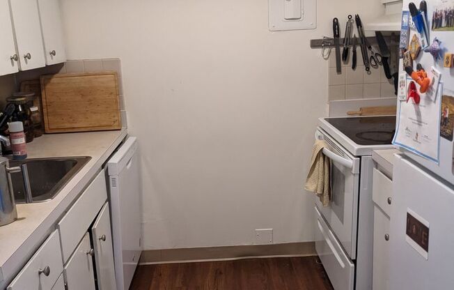 1 bed, 1 bath, 570 sqft, $2,950, Unit 1702