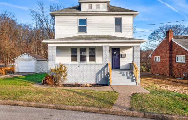 222 PENN AVE
