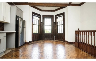 28 STUYVESANT AVE