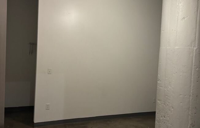 2 beds, 1 bath, 1,450 sqft, $1,295, Unit 035