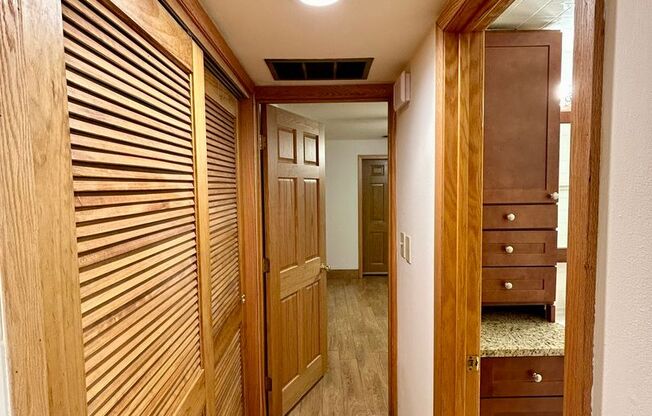 1 bed, 1 bath, 700 sqft, $1,775, Unit 534-400G