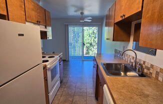 Tracy Ann Apartments