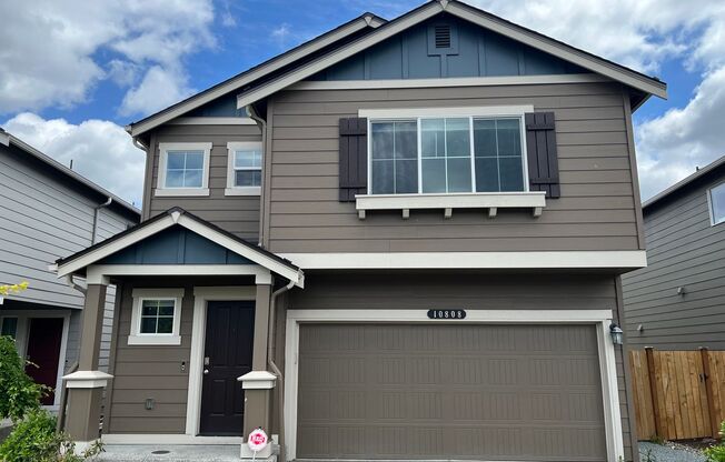 Newer Puyallup Home is Ready for You!