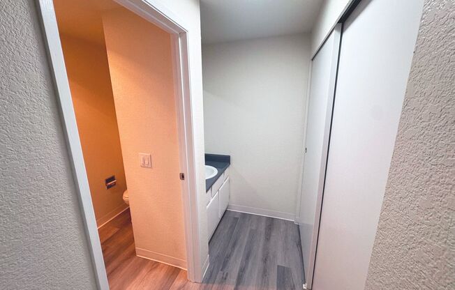 2 beds, 2 baths, 984 sqft, $2,125, Unit J304