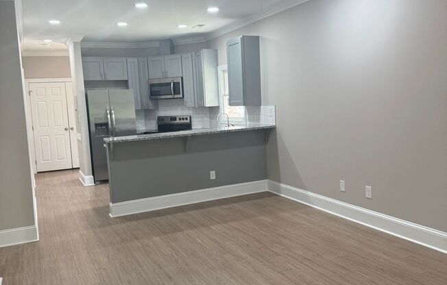 WESTERN BLVD APARTMENTS IN RALEIGH!
