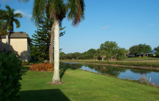 5467 RATTLESNAKE HAMMOCK RD