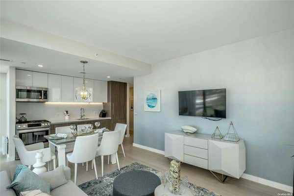 2 beds, 2 baths, 1,114 sqft, $5,200, Unit 11N