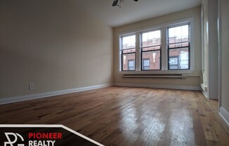 4407 N Wolcott Ave