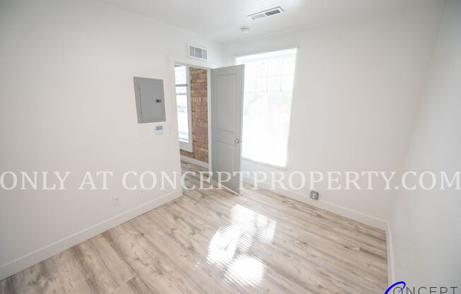 Studio, 1 bath, 251 sqft, $1,149, Unit 4D