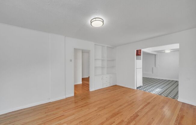 4511- 4515 Penniman