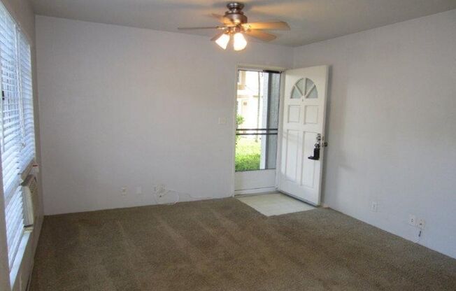 2 beds, 1 bath, $2,500