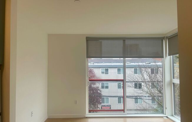 Studio, 1 bath, 241 sqft, $1,650, Unit 403