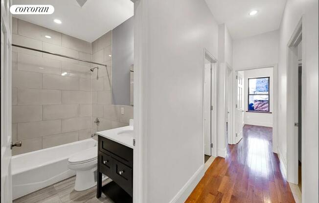 539 ROGERS AVE