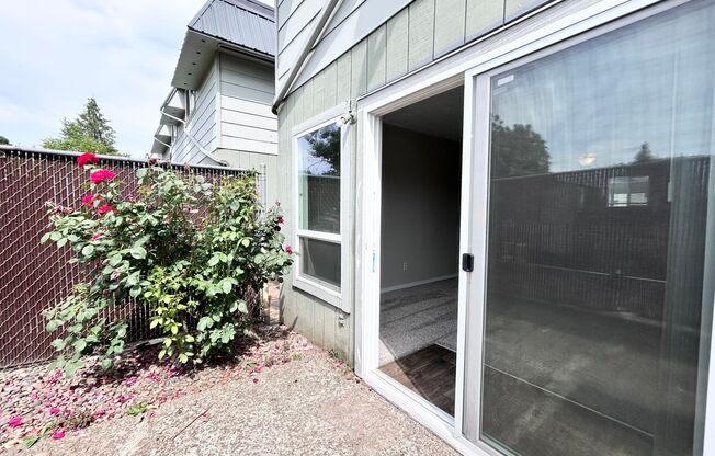 Canby Gardens Townhomes