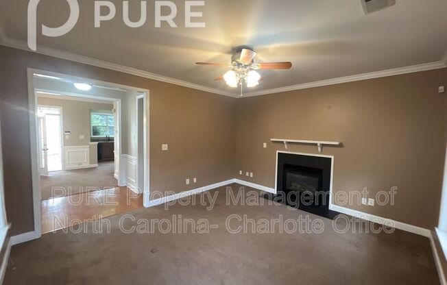 3 beds, 2.5 baths, 1,494 sqft, $1,995