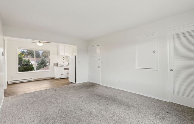 1 bed, 1 bath, 671 sqft, $1,299, Unit A-10