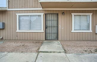 2 beds, 1 bath, $950