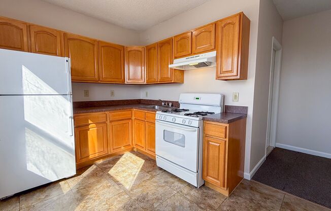 1 bed, 1 bath, 476 sqft, $1,280, Unit 405