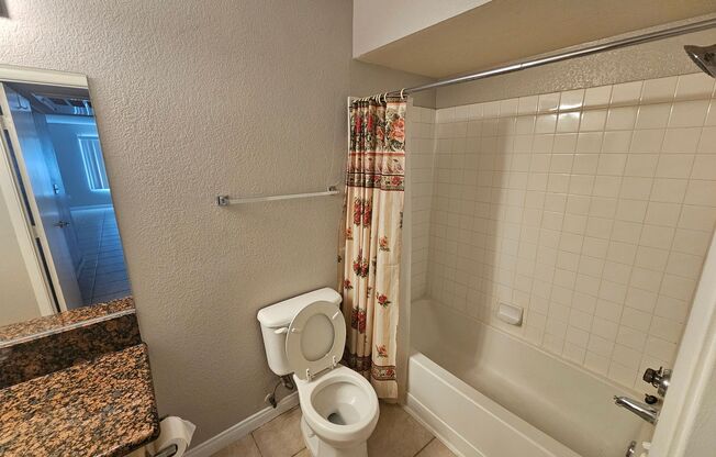 1 bed, 1 bath, $1,100, Unit # 1144