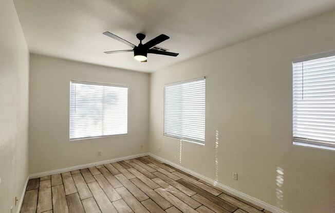 3 beds, 2.5 baths, $1,950