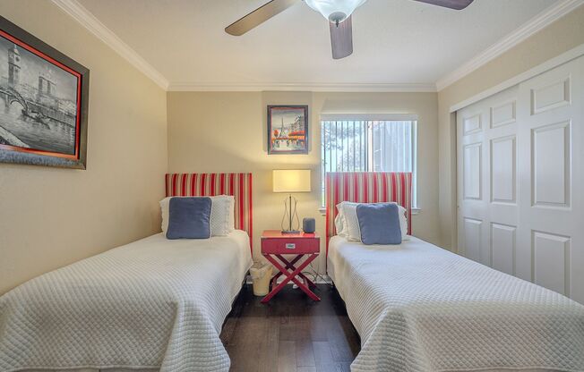 2 beds, 2 baths, $2,500, Unit #107