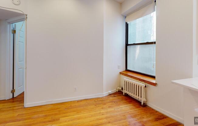 188 2 AVE