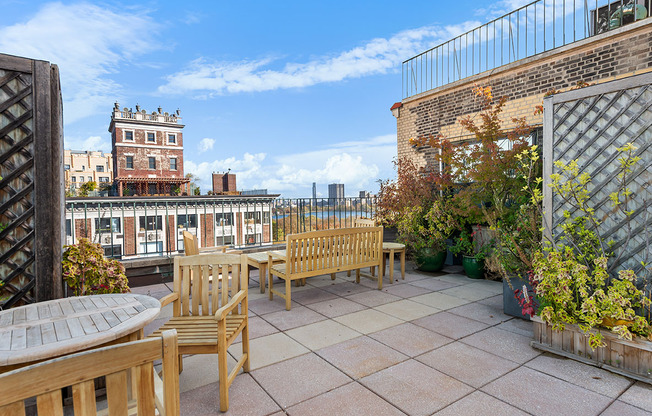 Studio, 1 bath, $3,400, Unit 618A