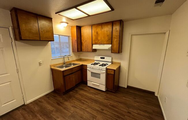 1 bed, 1 bath, 435 sqft, $850, Unit 1