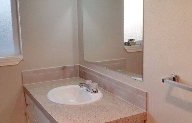 2 beds, 1 bath, 800 sqft, $1,397, Unit 3485-07