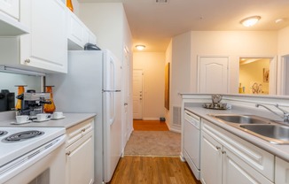 Kitchen area at Wynnewood Farms Apartments, Overland Park, 66209
