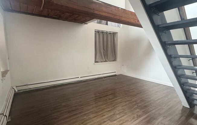 1 bed, 1.5 baths, 1,155 sqft, $1,825, Unit D-002