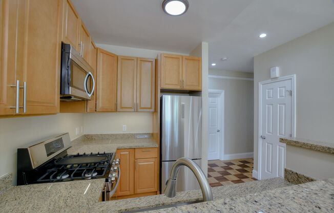 1460 Golden Gate Avenue (1115r)