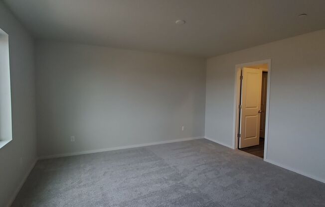 Beautiful 3-bed Townhome in a great location!