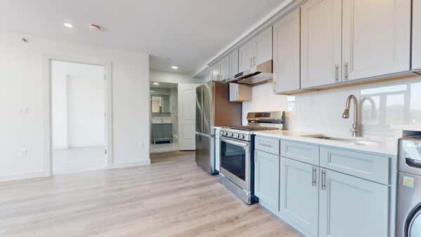 1 bed, 1 bath, 600 sqft, $2,700, Unit 4G