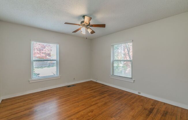 2 beds, 1 bath, $1,550